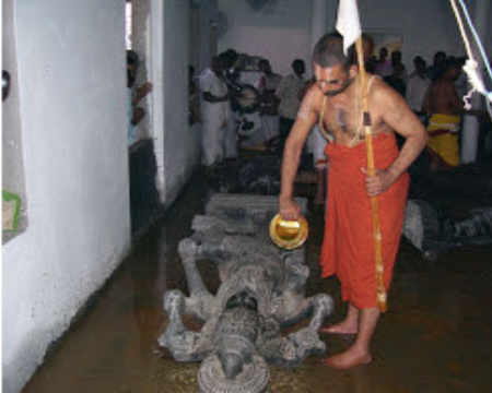 water abhishekam